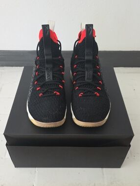 Nike LeBron XV-15 Graffiti Black Sail Bright Crimson Basketball Shoes. Men's 13